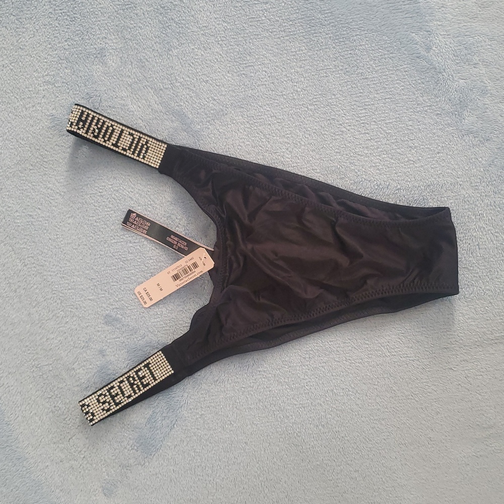 New Victoria’s Secret Very Sexy Shine Strap Brazilian  Panty Sz Medium